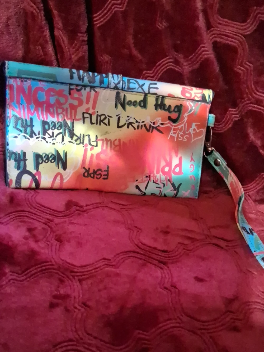 Colorful Graffiti Print Wristlet Clutch - Multicolor
